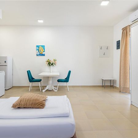 Apartments Lustica Radovici Chambre photo