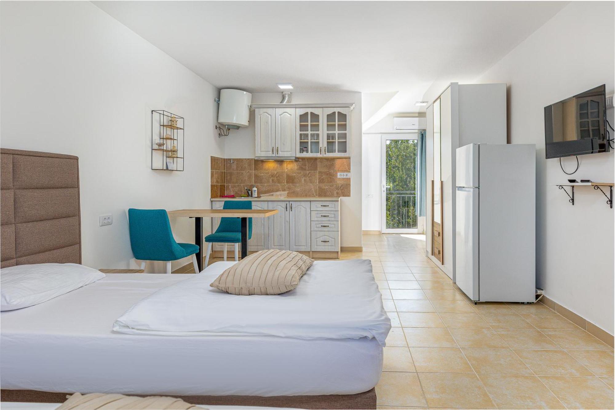 Apartments Lustica Radovici Chambre photo