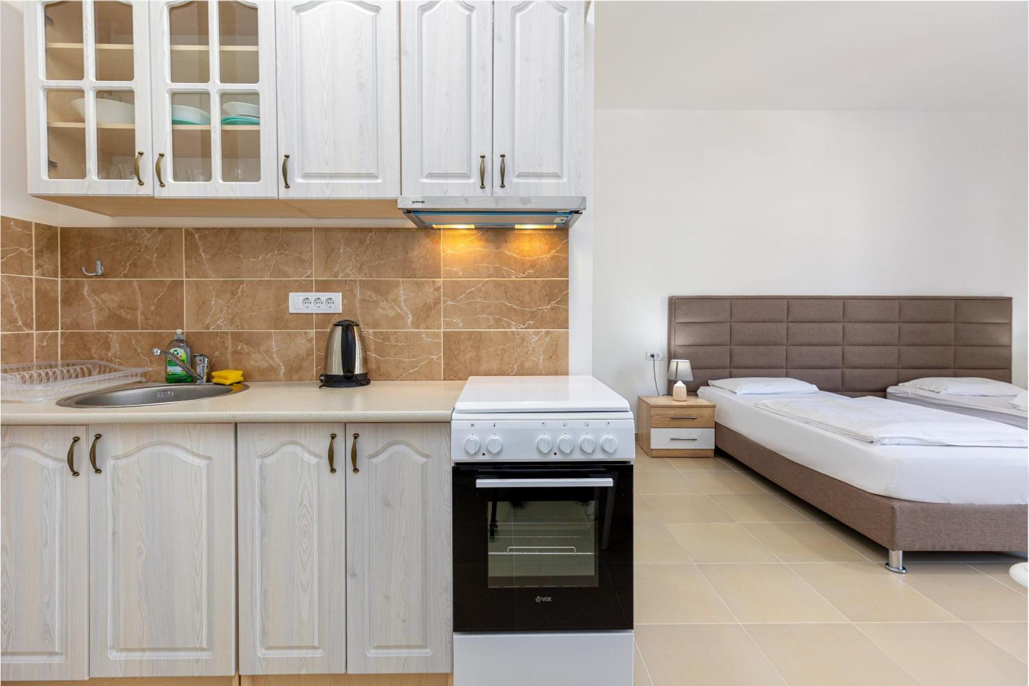 Apartments Lustica Radovici Chambre photo