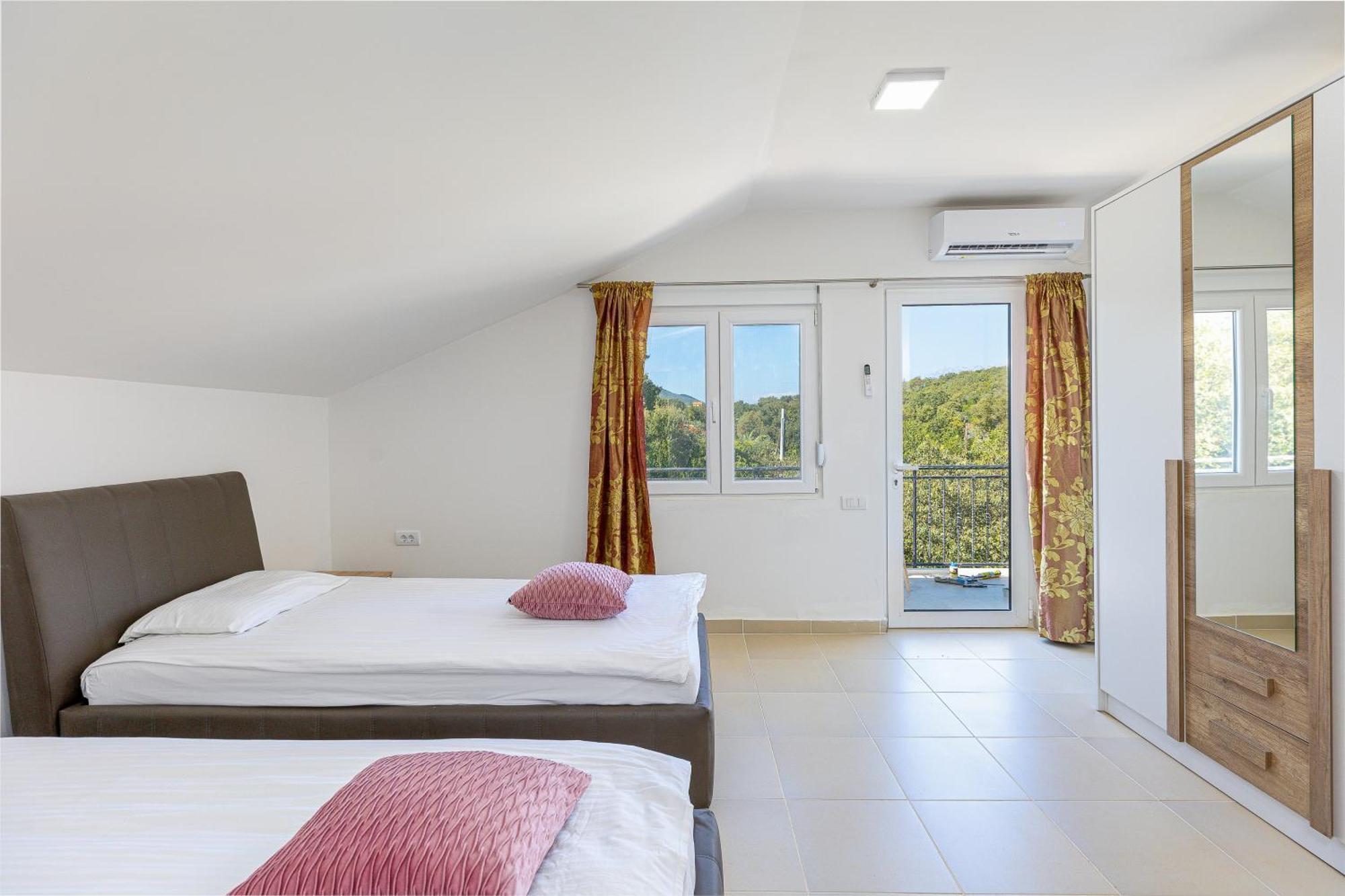 Apartments Lustica Radovici Chambre photo